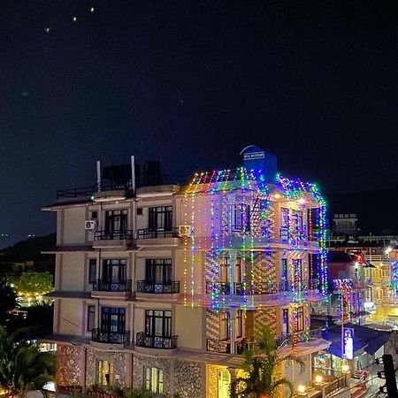 פוקהרה Hotel Buttercup מראה חיצוני תמונה