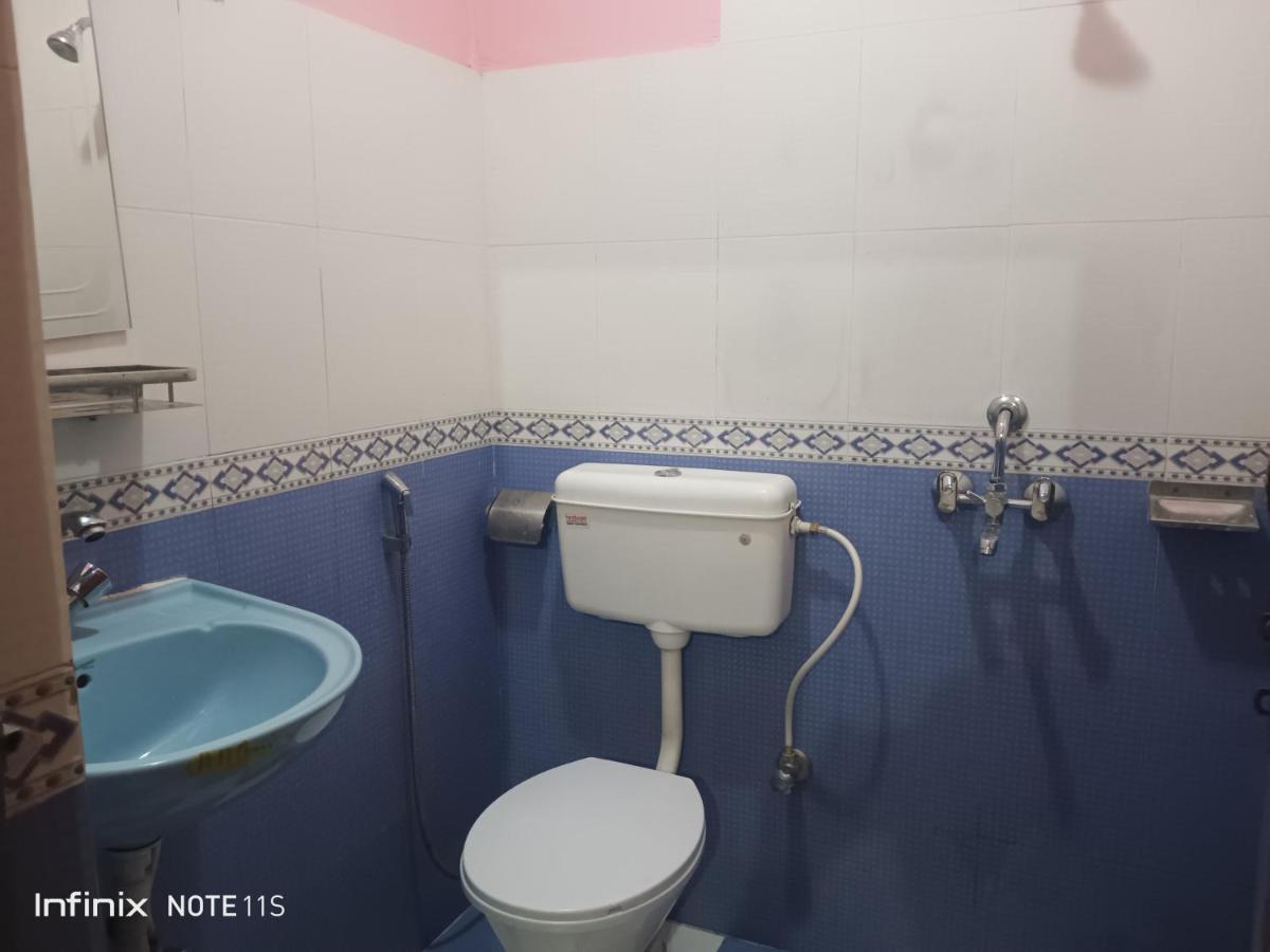 פוקהרה Hotel Buttercup מראה חיצוני תמונה